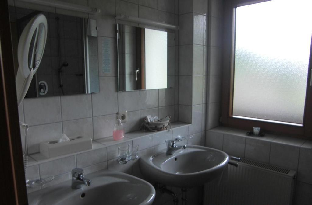 Hotel Birkenhof Байрсброн Экстерьер фото