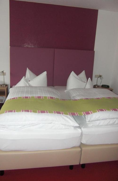 Hotel Birkenhof Байрсброн Номер фото